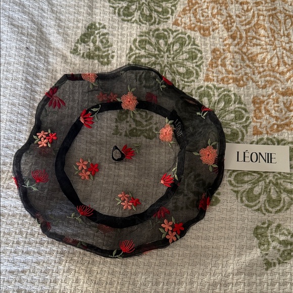 Wolf & Badger Accessories - Black Floral Embroidered sheer beret